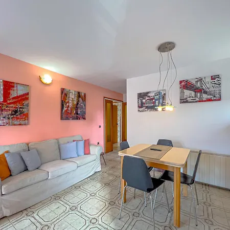 Vivalidays Luis Apartment *