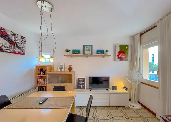 Apartment Vivalidays Luis Santa Susanna